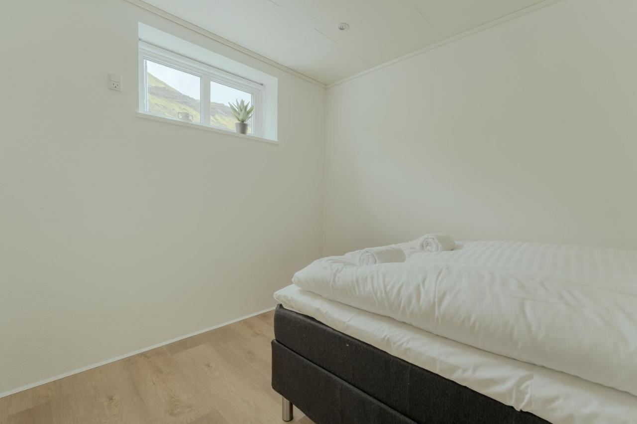 Hvalvik Dahlastova / Stunning Boathouse / Bay View / 3Br מראה חיצוני תמונה