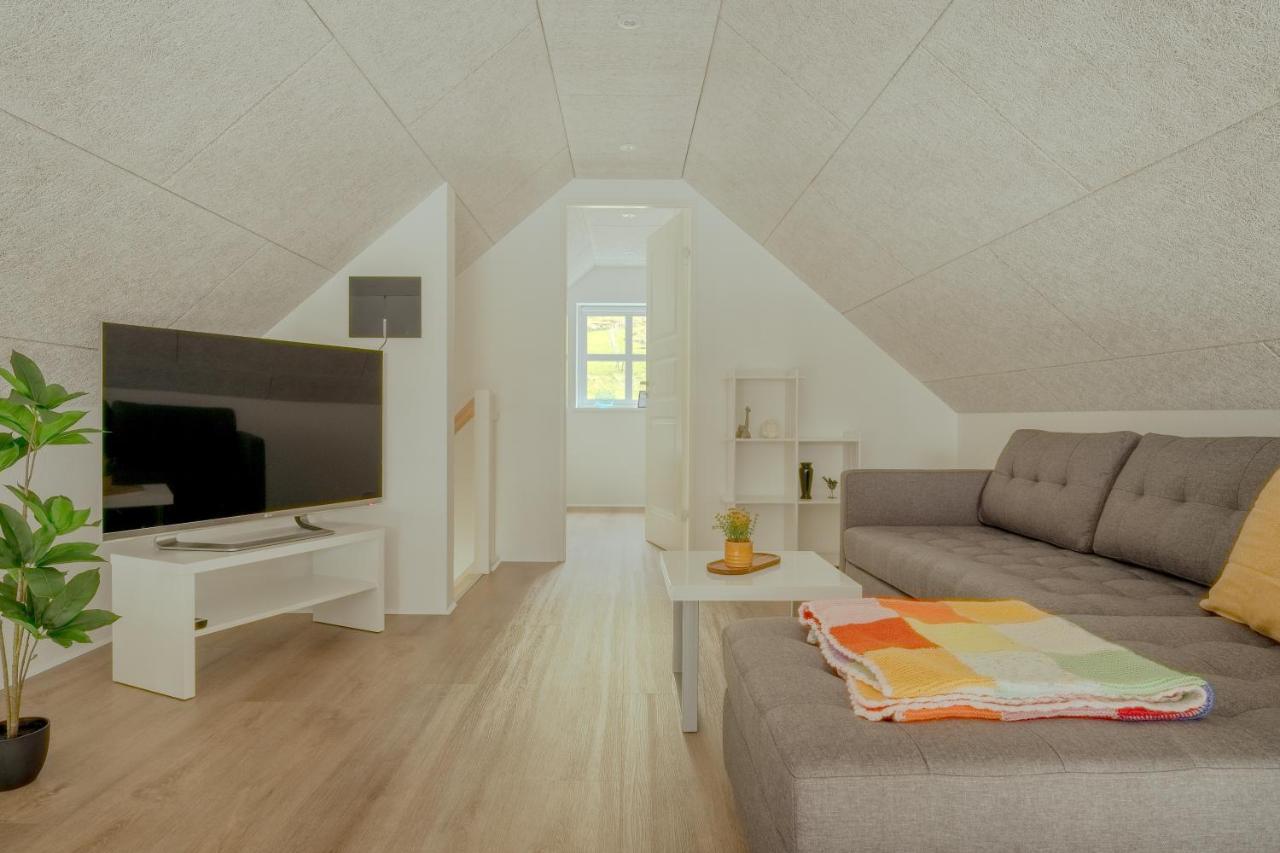 Hvalvik Dahlastova / Stunning Boathouse / Bay View / 3Br מראה חיצוני תמונה